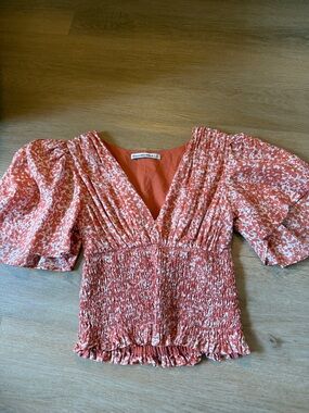Abercrombie & Fitch Coral Floral V-Neck Smocked Waist Top